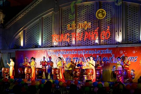 Fête de la mi-automne, fête des enfants Fête de la mi-automne, fête des enfants